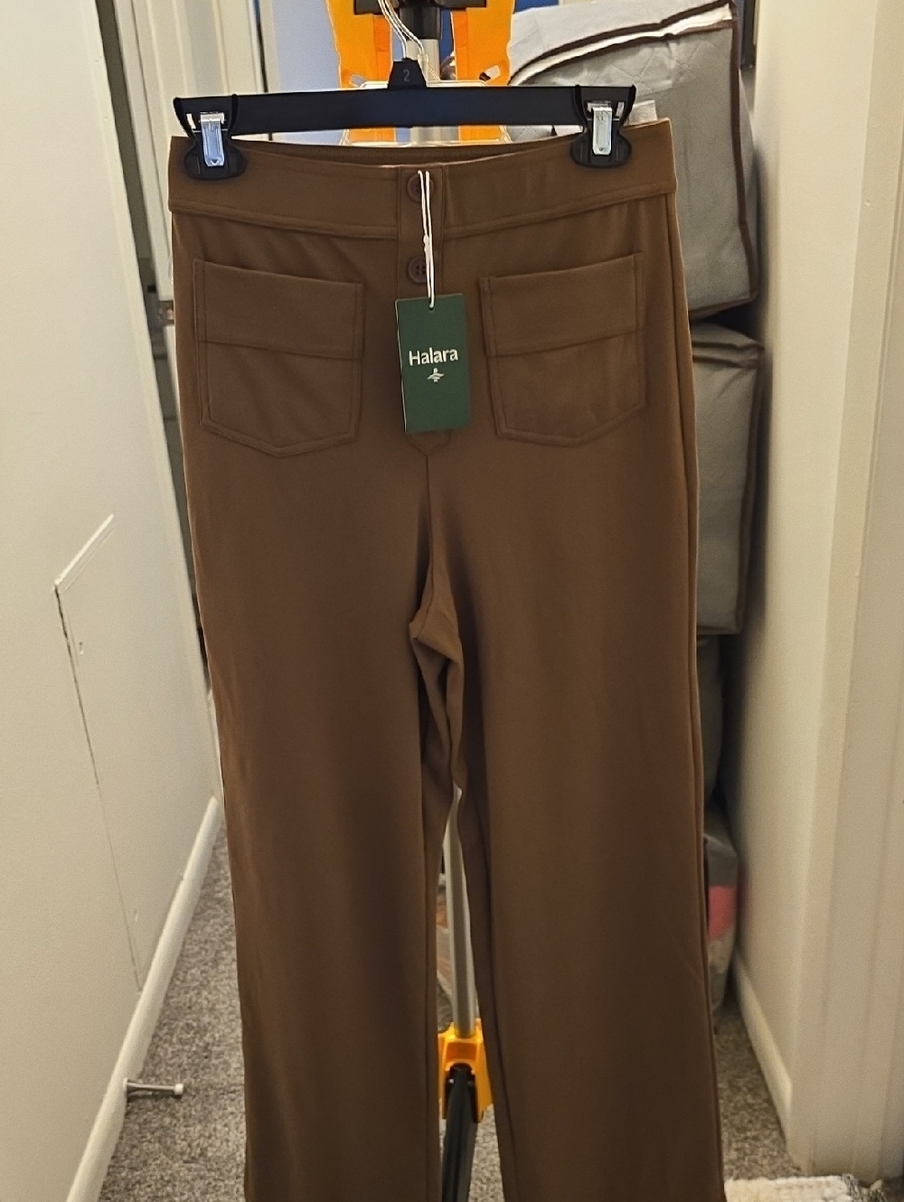NWT HALARA Chocolate Brown Wide-Leg Pull-On Pants with Front Patch Pockets